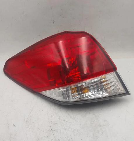Lampa zespolona tylna lewa 84912AJ100 SUBARU