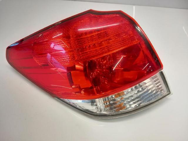 Lampa zespolona tylna lewa 84912AJ100 SUBARU