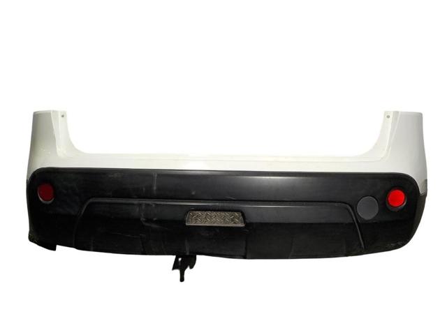 Zderzak tylny 85022BR00H NISSAN