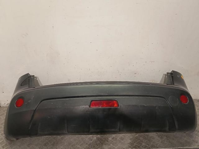 Zderzak tylny 85022JD00H NISSAN