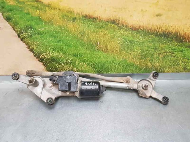 Silniczek wycieraczki szyby przedniej Toyota Avensis LCM