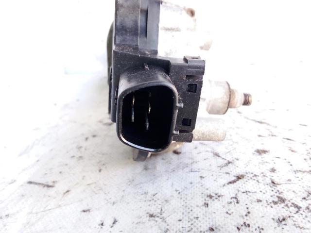 Silniczek wycieraczki szyby przedniej Toyota Avensis LCM