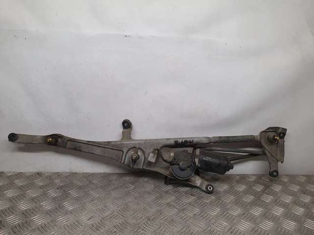 Silniczek wycieraczki szyby przedniej 8511048130 TOYOTA