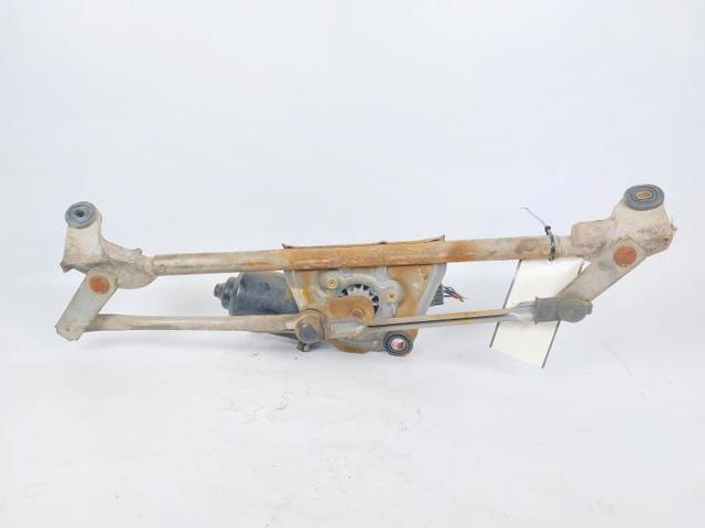 Silniczek wycieraczki szyby przedniej Toyota Yaris NCP2