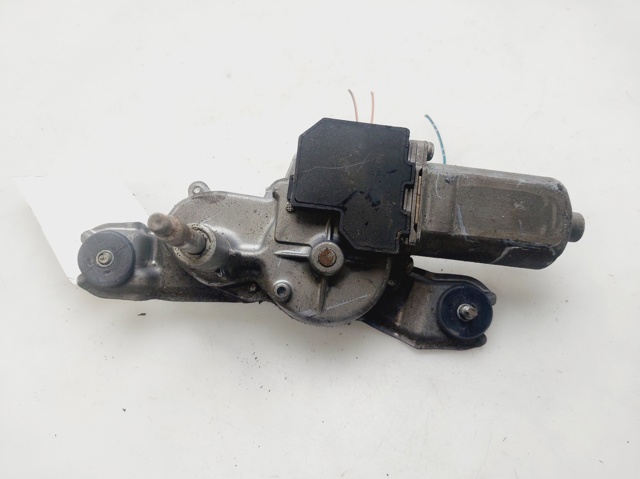 Silniczek wycieraczki tylnej szyby 8513002020 TOYOTA