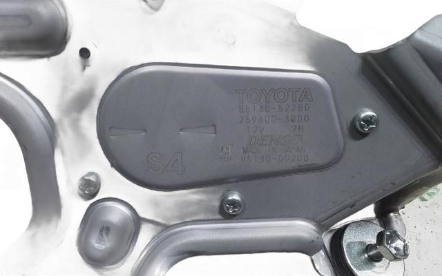Silniczek wycieraczki tylnej szyby Toyota Yaris MXP