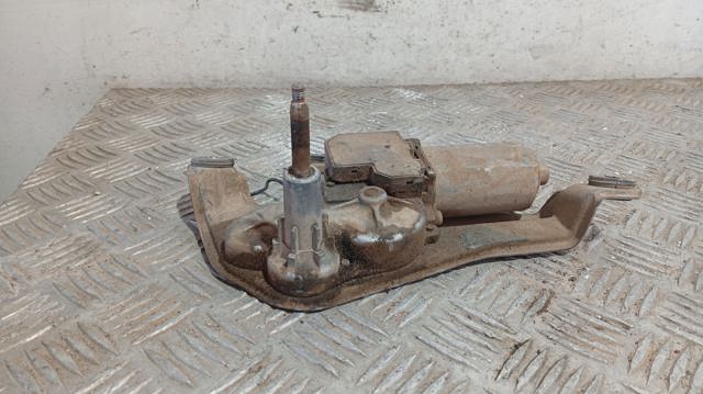 Silniczek wycieraczki tylnej szyby 851300F010 TOYOTA