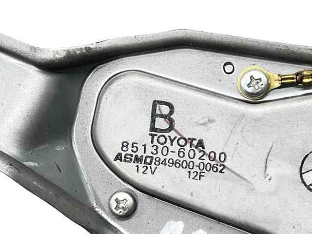 Silniczek wycieraczki tylnej szyby Toyota Land Cruiser J12