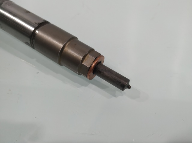 Wtryskiwacz paliwa 8514146 BMW