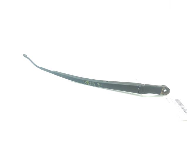 Ramię wycieraczki szyby przedniej 8521142130 TOYOTA
