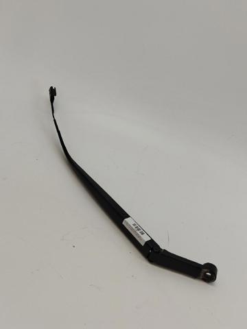 Ramię wycieraczki szyby przedniej 85211F4011 TOYOTA