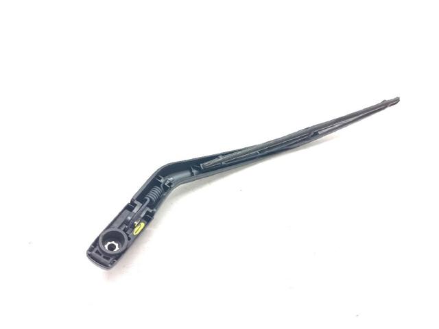 Pióro wycieraczki szyby tylnej 852410D060 TOYOTA