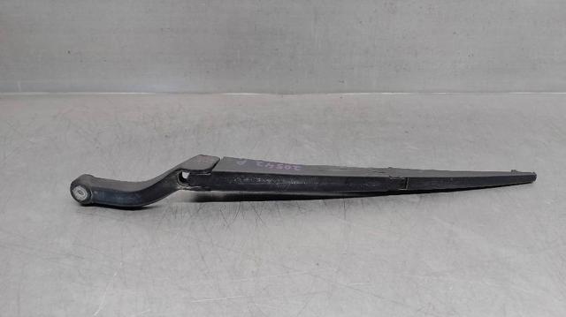 Ramię wycieraczki szyby tylnej 8524160150 TOYOTA