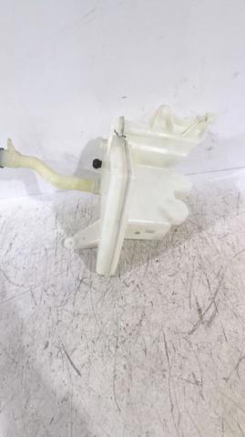 Zbiorniczek spryskiwacza szyb Toyota Auris E15