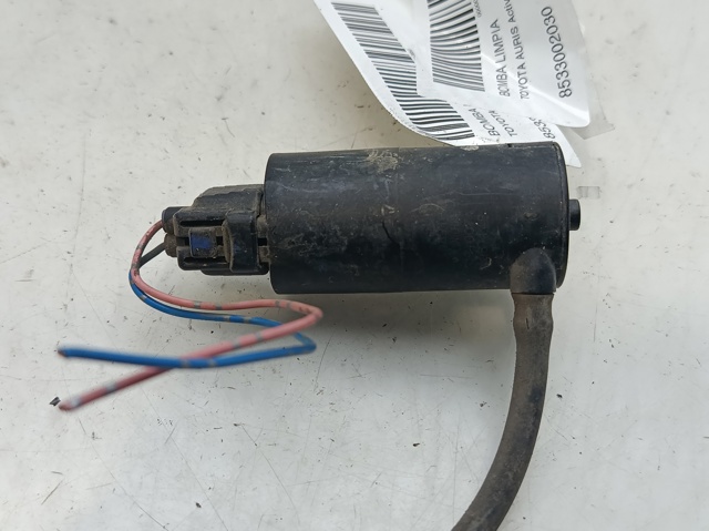 Pompka spryskiwacza szyby przedniej 8533002030 TOYOTA