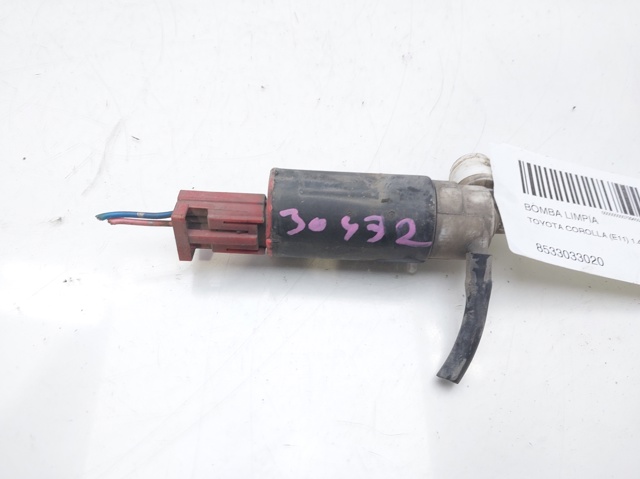 Pompka spryskiwacza szyby przedniej 8533033020 TOYOTA