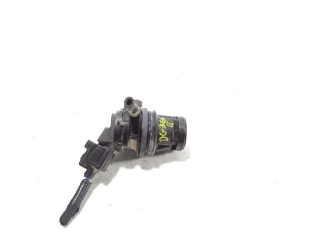 Pompka spryskiwacza szyby przedniej 8533047010 TOYOTA