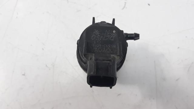 Pompka spryskiwacza szyby tylnej 8533060180 TOYOTA