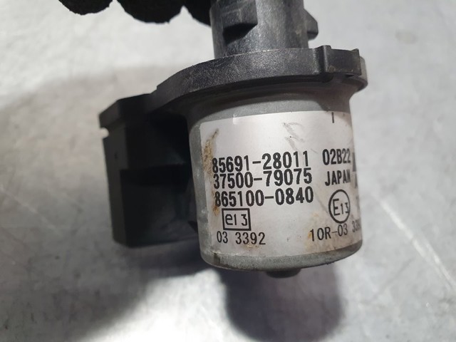 Korektor swiatel Lexus LX URJ201