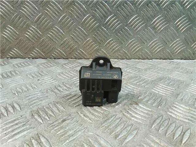 Przekaźnik świec żarowych BMW 3 F30, F80