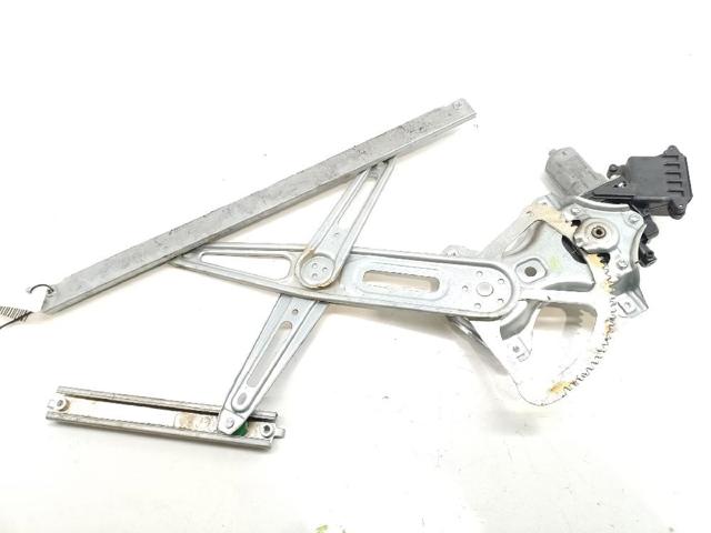 Mechanizm podnoszenia szyby drzwi przednich prawych 8570102010 TOYOTA