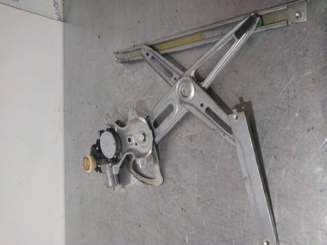 Mechanizm podnoszenia szyby drzwi przednich lewych 857020F010 TOYOTA