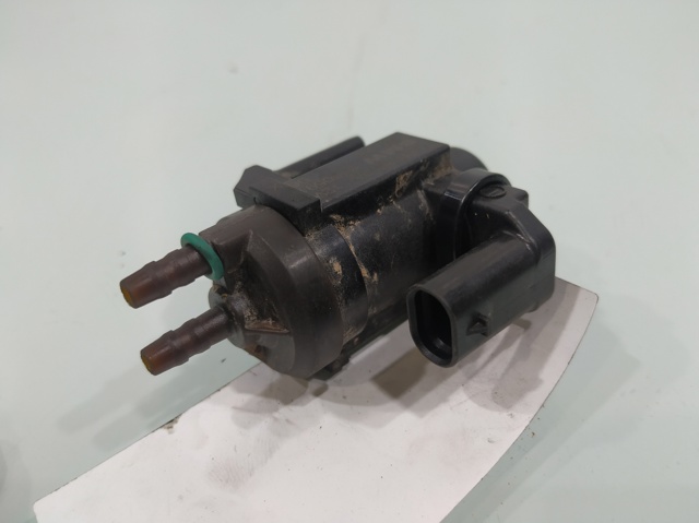 8570591 BMW