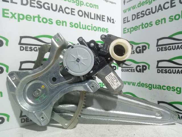 Mechanizm podnoszenia szyby drzwi przednich prawych 8571002450B TOYOTA
