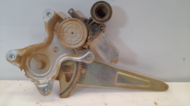 8571042070 Toyota