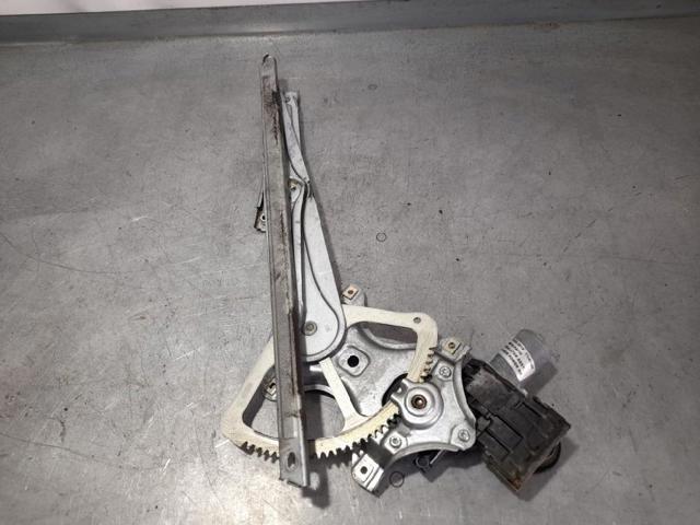 Mechanizm podnoszenia szyby drzwi przednich prawych 85710F4010 TOYOTA