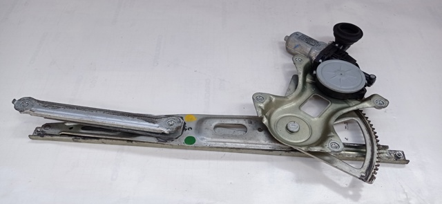 Mechanizm podnoszenia szyby drzwi przednich lewych 8572030330 TOYOTA