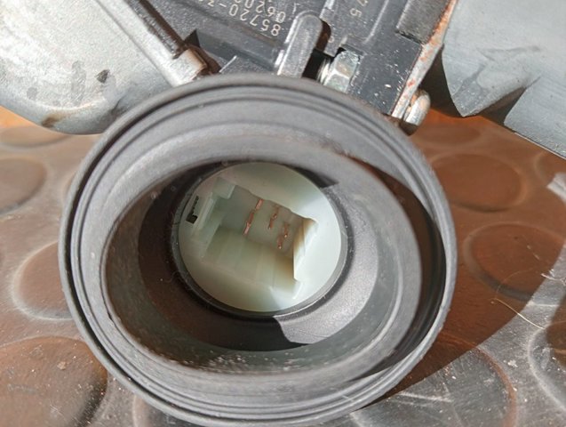 8572030340 Toyota