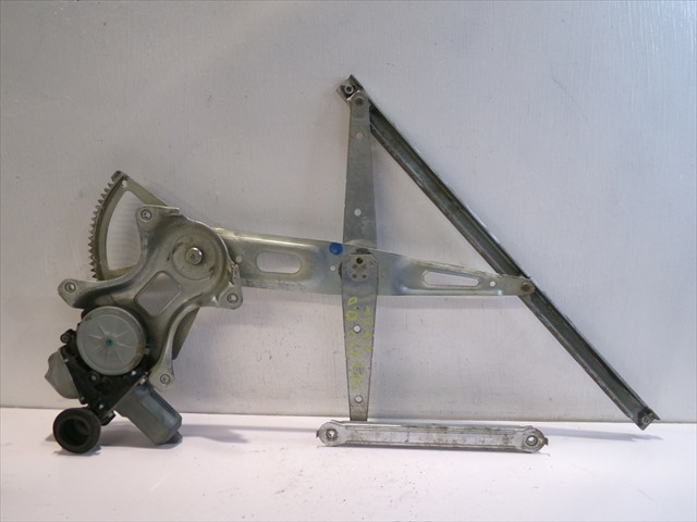 8572030340 Toyota
