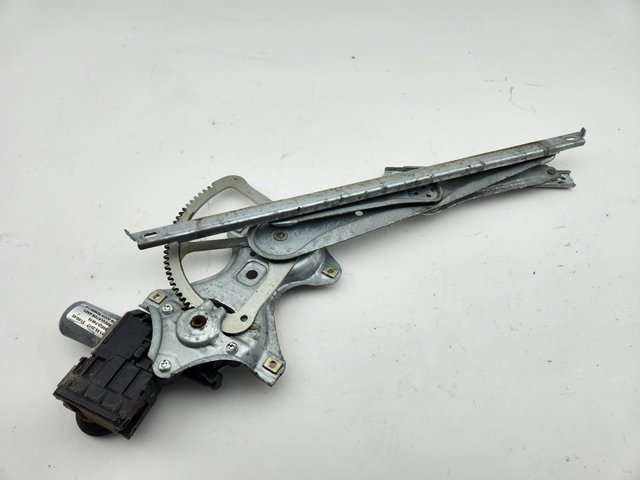 Mechanizm podnoszenia szyby drzwi przednich lewych 85720F4010 TOYOTA
