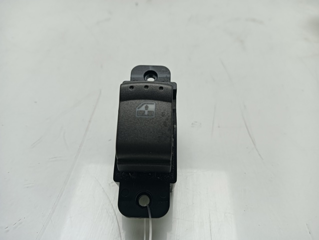 8584009010 Ssang Yong