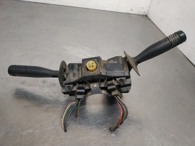 Przekaźnik kierunkowskazów ВАЗ 2107