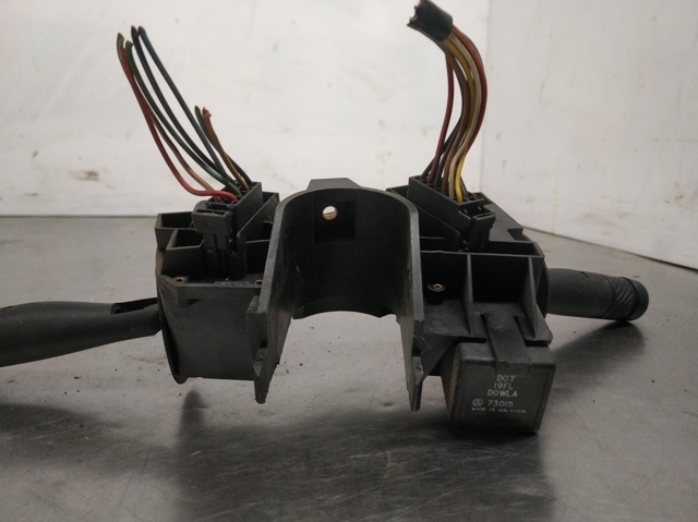 Przekaźnik kierunkowskazów ВАЗ 2107