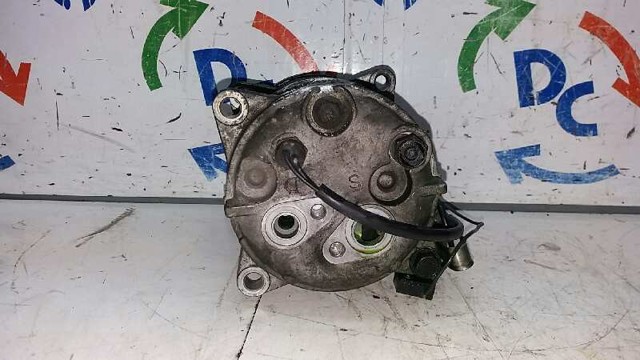 Sprężarka klimatyzacji 8601533 VOLVO