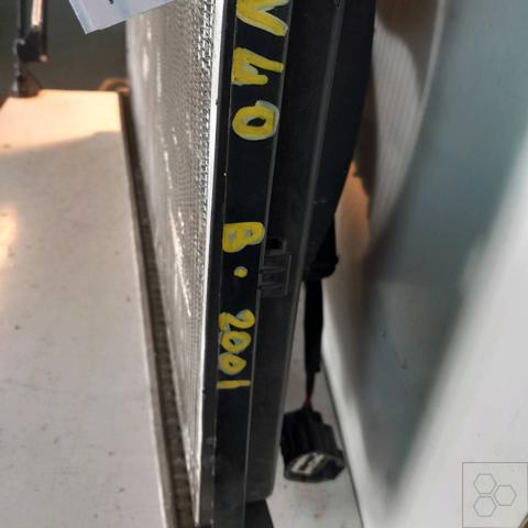 Chłodnica silnika Volvo V40 VW