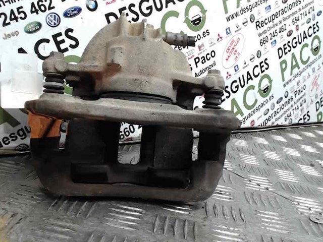 Jarzmo zacisku hamulcowego przedniego Volvo V40 VW