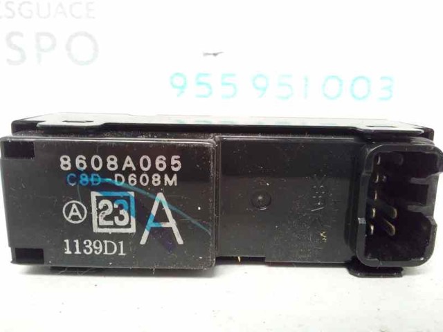 8608A065 Mitsubishi