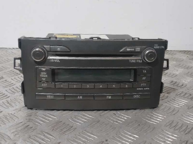 Radioodtwarzacz (radio AM/FM) 8612002520 TOYOTA