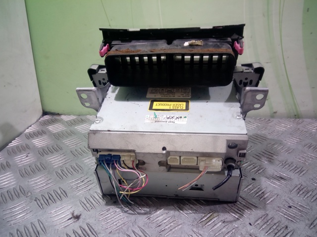 Radioodtwarzacz (radio AM/FM) 861200D210 TOYOTA