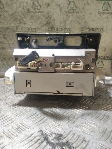 Radioodtwarzacz (radio AM/FM) Toyota Corolla R10