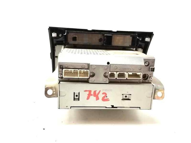 Radioodtwarzacz (radio AM/FM) Toyota Corolla R10