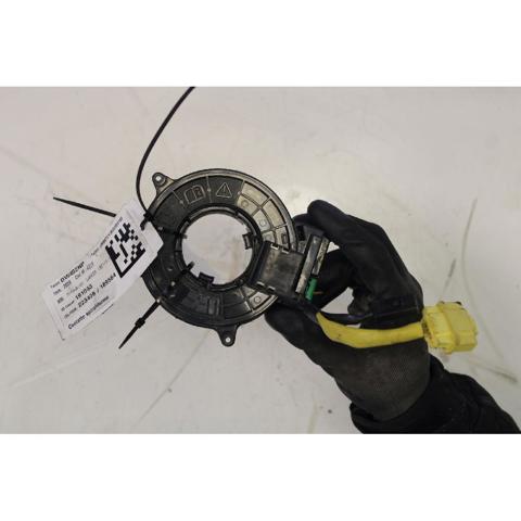 Pierścień kontaktowy AIRBAG, taśma kierownicy  8619A018 MITSUBISHI