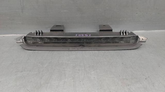 Lampa stop tylna dodatkowa do Volvo V50 MW