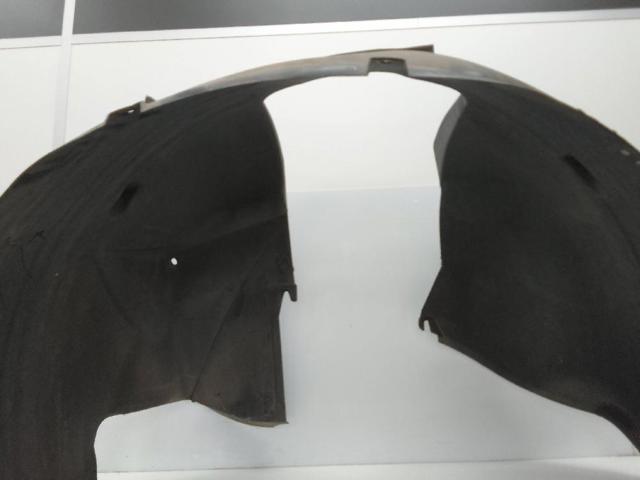 Nadkole błotnika przedniego lewe Volvo XC90