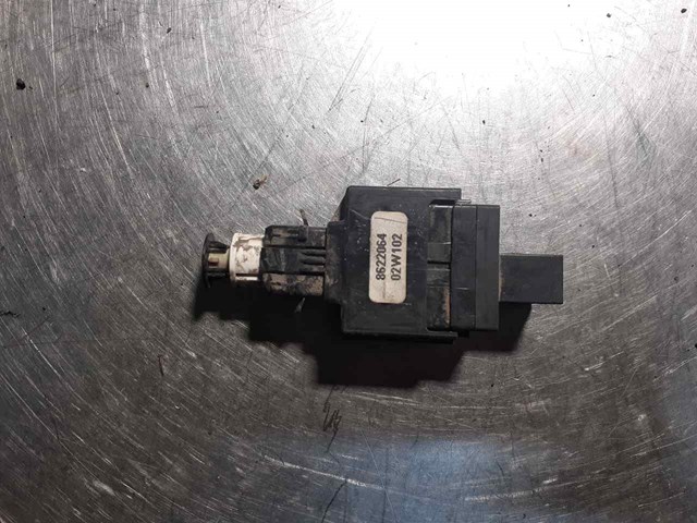 Czujnik włącznika świała stop Volvo XC90