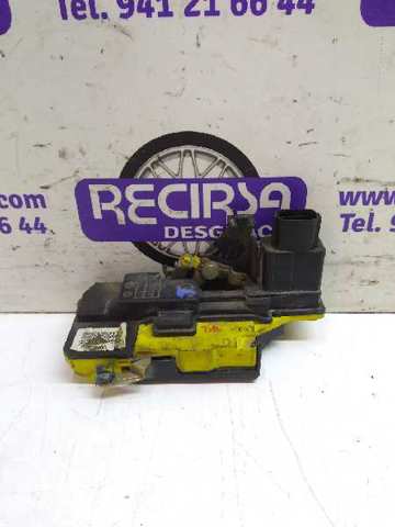 Zamek drzwi tylnych prawych 8626968 VOLVO